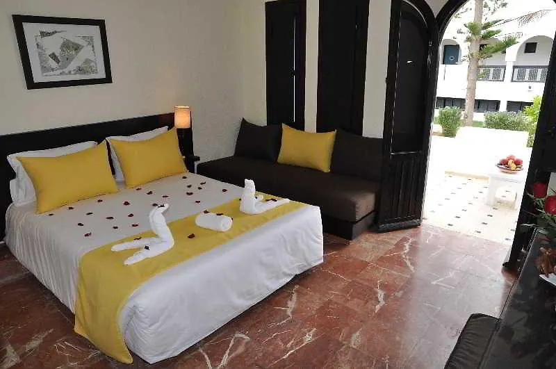 Hotel Les Omayades Agadir 2*,