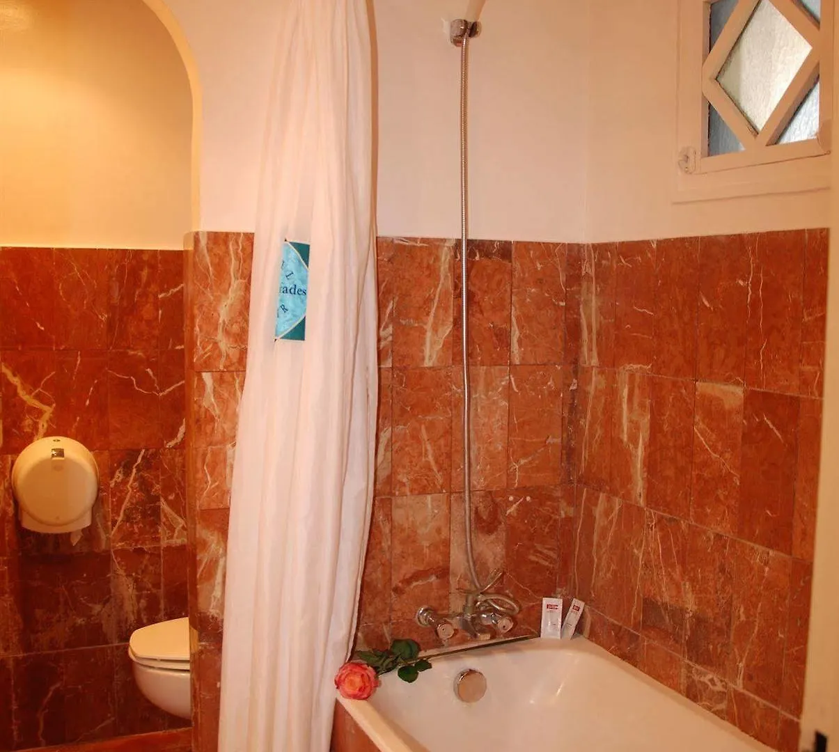 Hotel Les Omayades Agadir 2*,